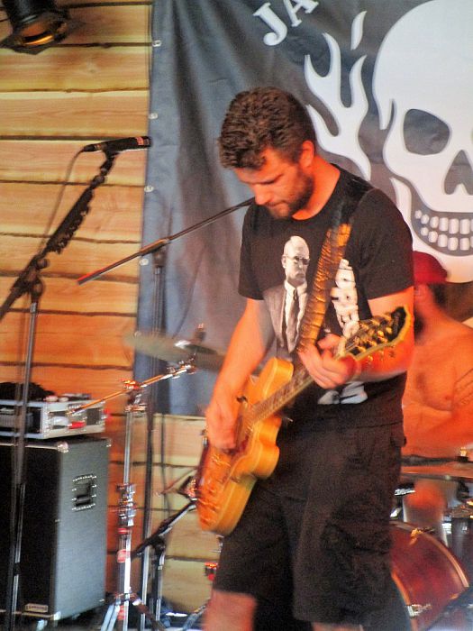Zaterdagmiddag heerlijk druk tijdens Stone Rock Festival - Foto: Eigen geleverde foto
