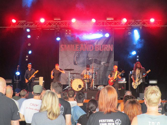 Zaterdagmiddag heerlijk druk tijdens Stone Rock Festival - Foto: Eigen geleverde foto