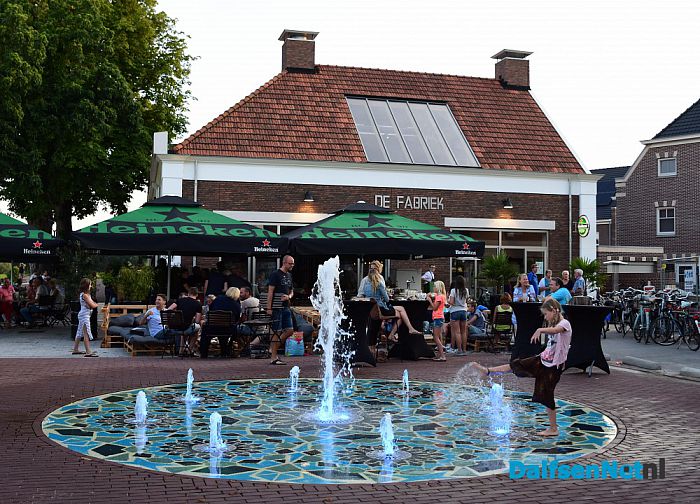 1e Blauwebogendag afgesloten met Nikx bij Nikki’s - Foto: Johan Bokma