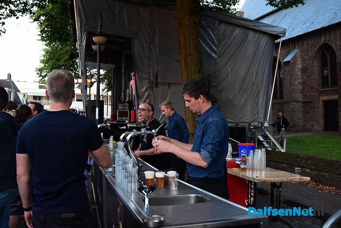1e Blauwebogendag afgesloten met Nikx bij Nikki’s - Foto: Johan Bokma
