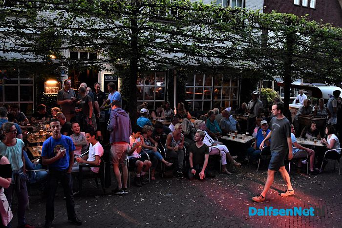 1e Blauwebogendag afgesloten met Nikx bij Nikki’s - Foto: Johan Bokma