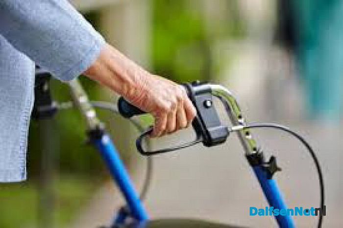 Rollatorwandelingen houden u mobiel. - Foto: Ingezonden foto