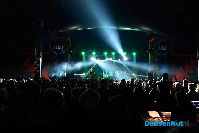 Stagediven tijdens zevende editie Stone Rock - Foto: Johan Bokma