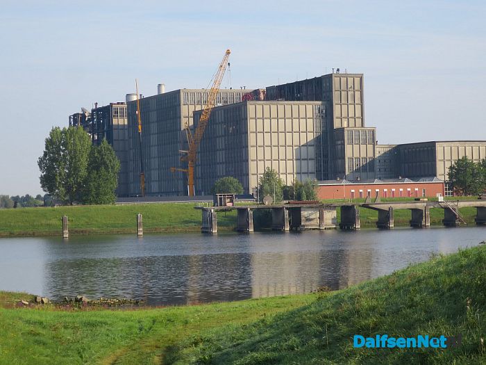 De centrale legt het loodje - Foto: Wim