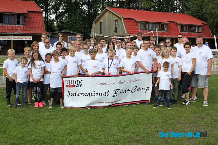 Jong internationaal vechtsporttalent traint in Heino. - Foto: Ingezonden foto