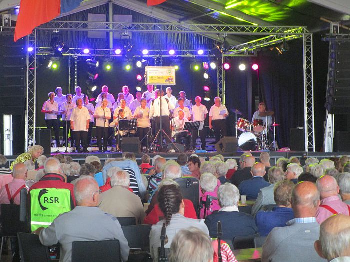Shantyfestival trekt zeer veel bezoekers - Foto: Eigen geleverde foto