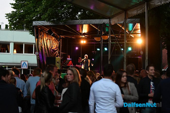 Een groot feest tijdens Hollandse avond bij Nikki’s - Foto: Johan Bokma