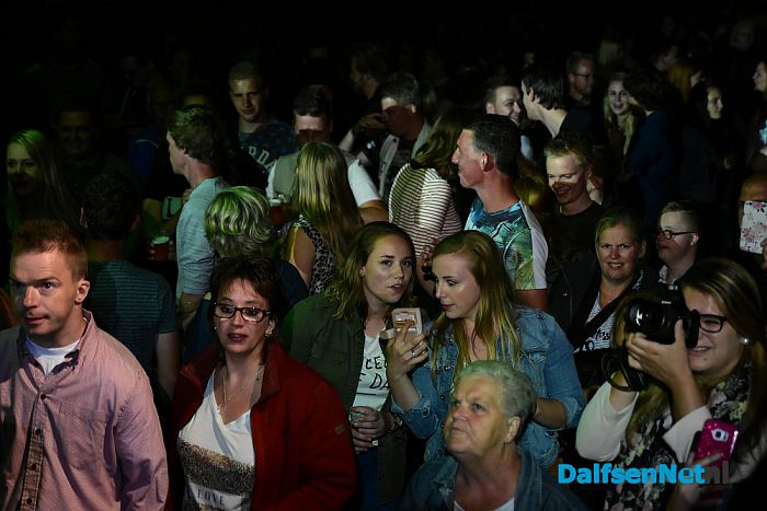 Een groot feest tijdens Hollandse avond bij Nikki’s - Foto: Johan Bokma