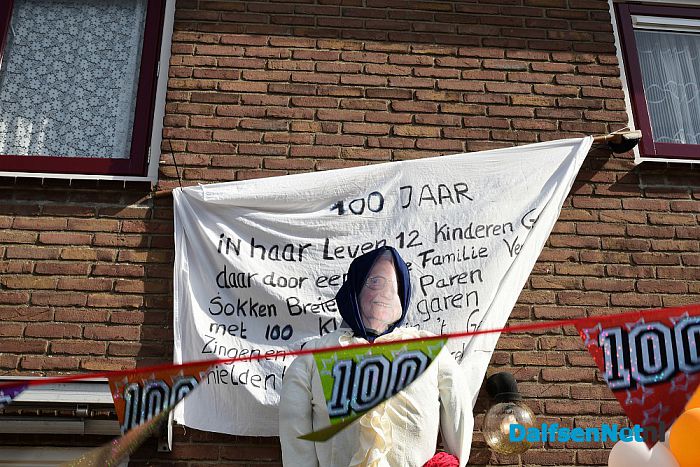 Honderdjarige op oale groond - Foto: Johan Bokma