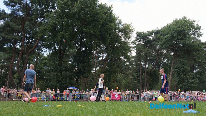 Record ballonnetje trappen geslaagd, maar Guinness heeft het laatste woord - Foto: Johan Bokma