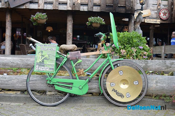 Delta Calluna vierde een cigar box feestje waar de rook vanaf krulde! - Foto: Johan Bokma