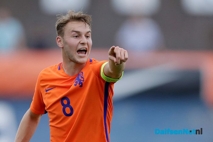 Oranje Onder 20 traint bij SV Dalfsen