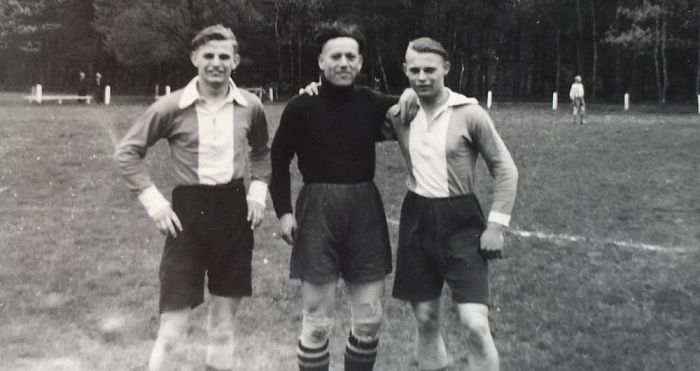 SVD-foto uit 1950 nagemaakt tijdens reünie
