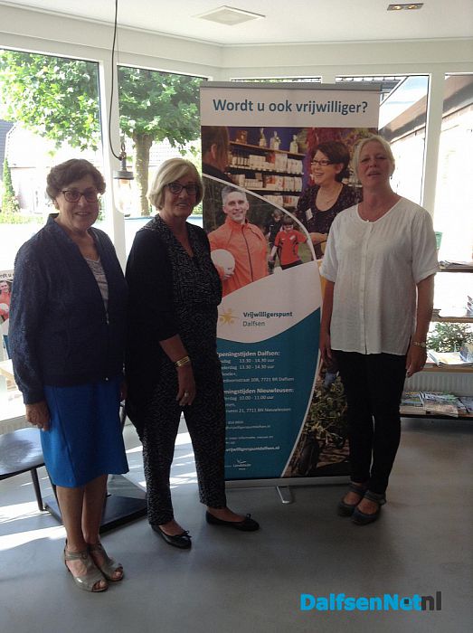 Opening Vrijwilligerspunt Hoonhorst - Foto: Ingezonden foto