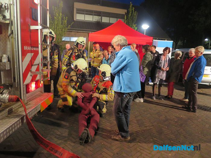 “Grote brand” bij de Potstal in Hoonhorst - Foto: Wim