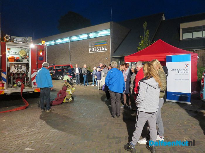“Grote brand” bij de Potstal in Hoonhorst - Foto: Wim