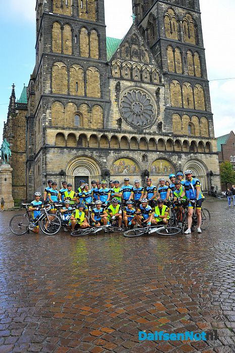Toerclub Dalfsen fietst naar Bremen - Foto: Ingezonden foto