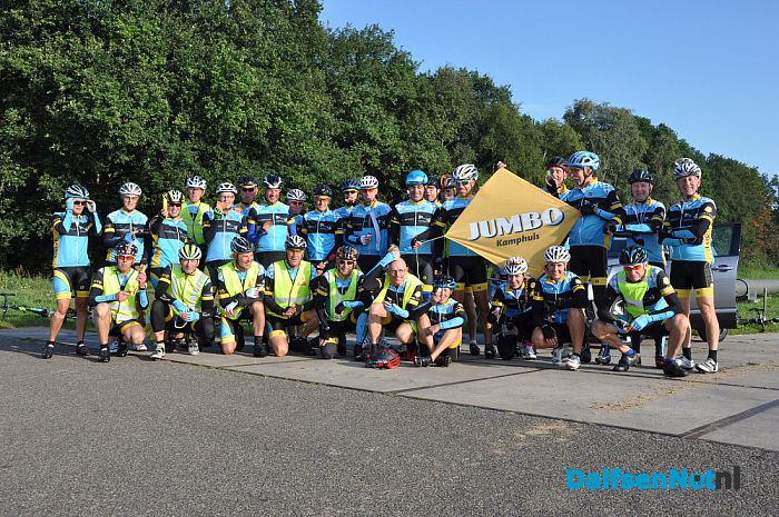 Toerclub Dalfsen fietst naar Bremen - Foto: Ingezonden foto