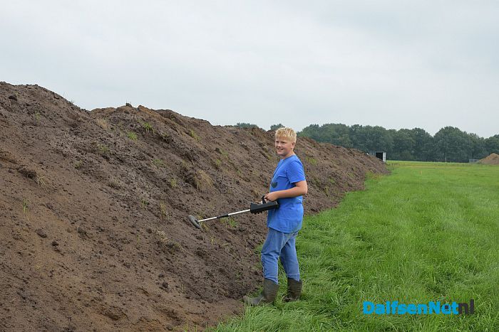 Ploegsporen van een eergetouw - Foto: Johan Bokma