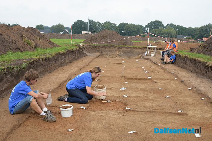 Ploegsporen van een eergetouw - Foto: Johan Bokma