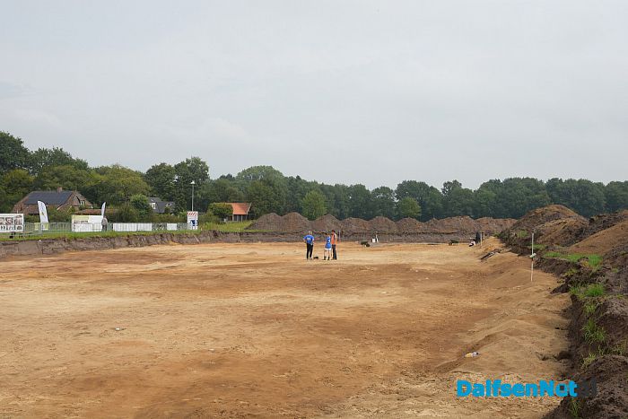 Ploegsporen van een eergetouw - Foto: Johan Bokma
