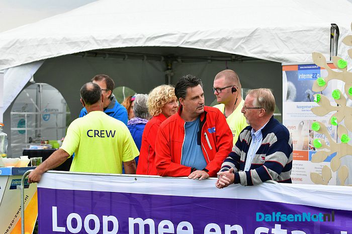 De eerste uren van de SamenLoop voor Hoop zitten erop - Foto: Johan Bokma