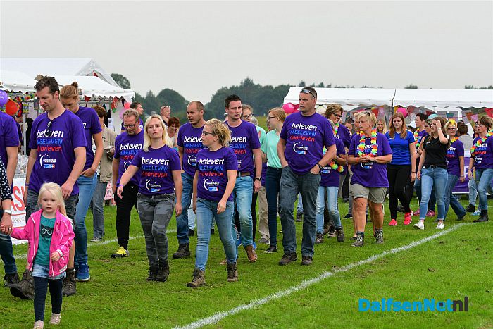 De eerste uren van de SamenLoop voor Hoop zitten erop - Foto: Johan Bokma