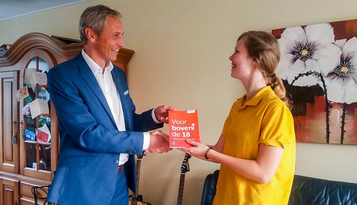 ‘Voor boven de 18’ boekje - Foto: Gemeente Dalfsen