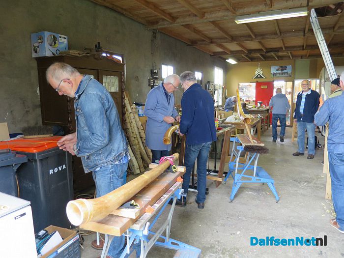 Workshop Midwinterhoorn maken vol geboekt - Foto: Wim