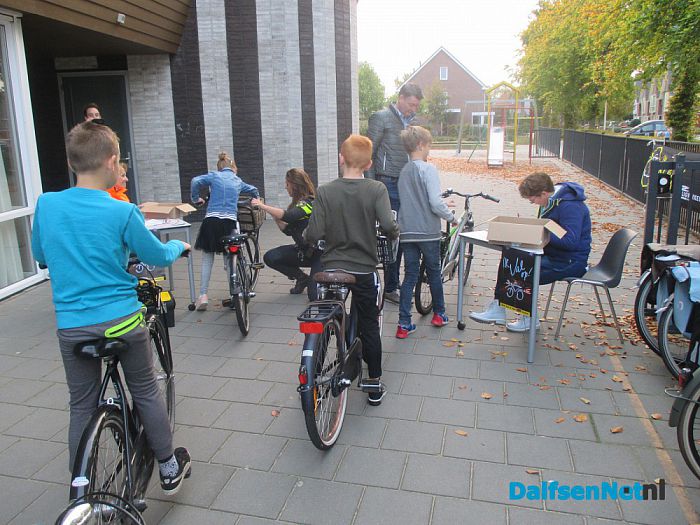 Veiligheidsproject fietscontrole bij CBS De Spiegel. - Foto: Ingezonden foto