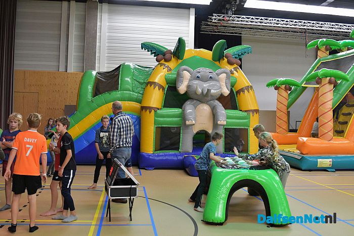 Eerste dag Springkussenfestijn een succes - Foto: Johan Bokma
