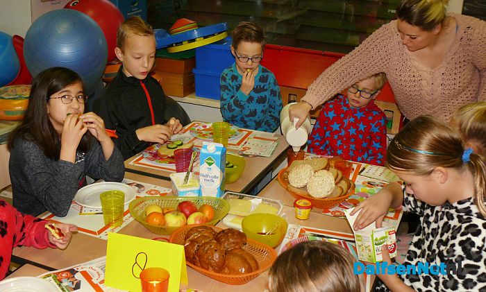 Lekker ontbijt op Sjaloom - Foto: Ingezonden foto