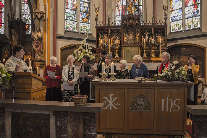 Onderscheiding koorleden Vilsteren - Foto: Eigen geleverde foto