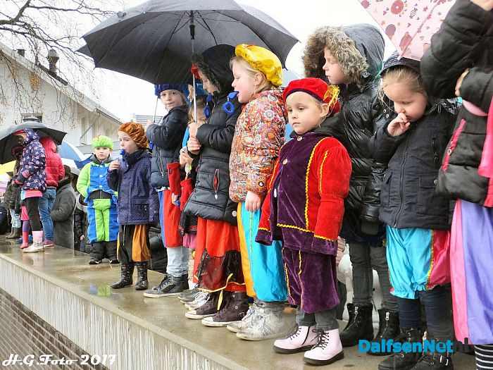 Aankomst Sinterklaas in Dalfsen - Foto: H.G. Foto