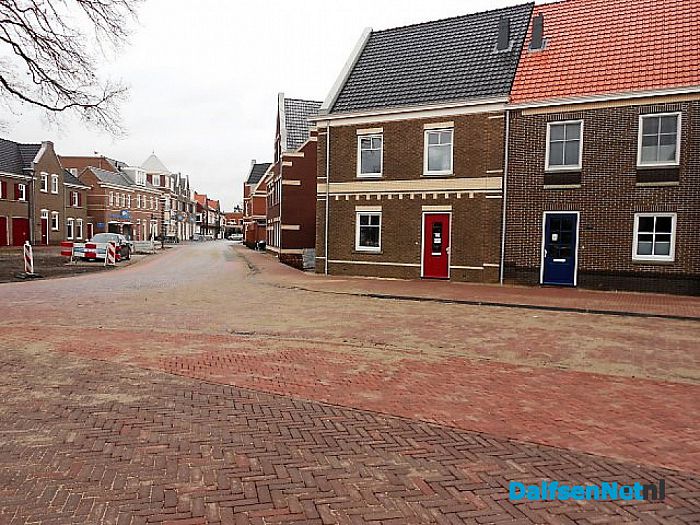 De bestrating ligt er weer in