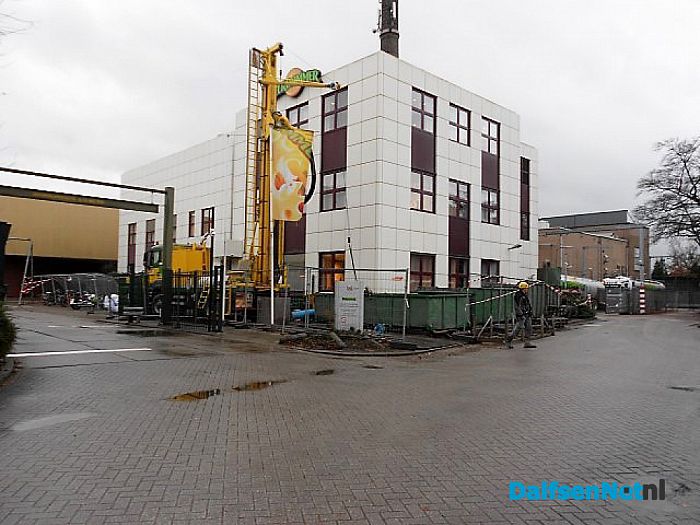 Werk aan de kaasfabriek