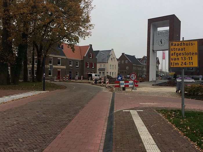 Omleiding ingang gemeentehuis - Foto: Gemeente Dalfsen