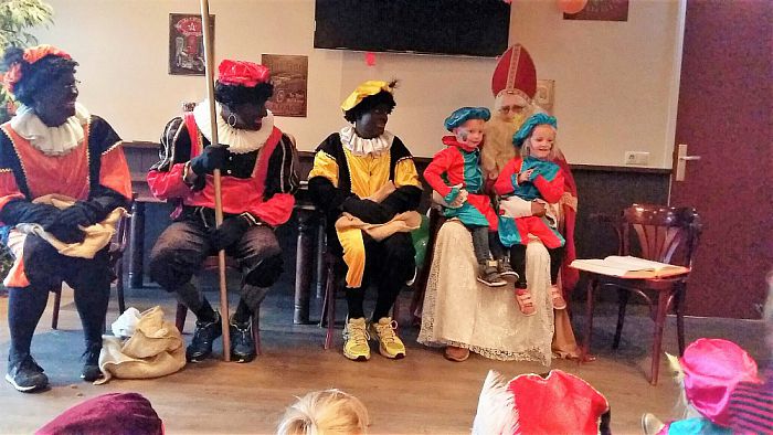 Sint ook dit jaar bij bouwbedrijf Bongers - Foto: Eigen geleverde foto
