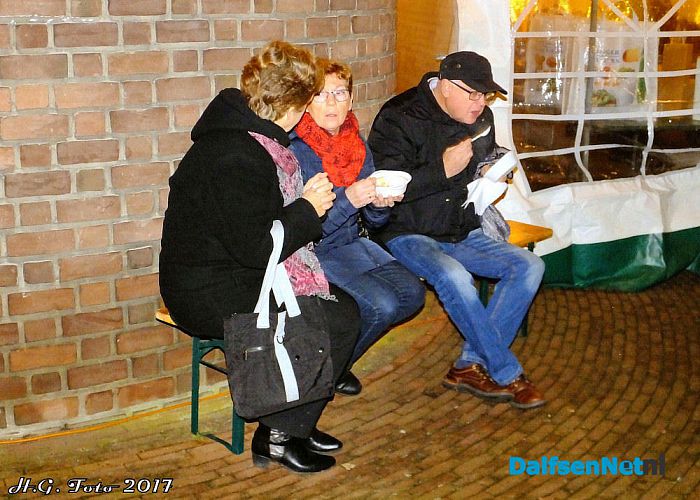 Sfeervol kerstfestijn in Dalfsen - Foto: H.G. Foto