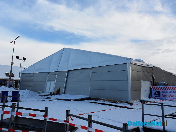 Tent ijsbeelden Zwolle ingestort: update - Foto: Willy