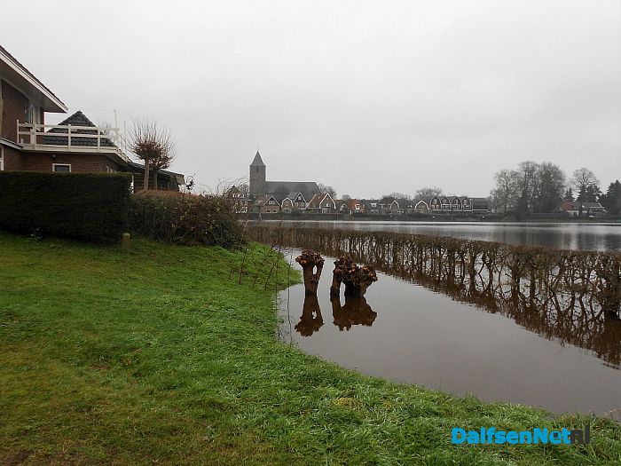 Veel water