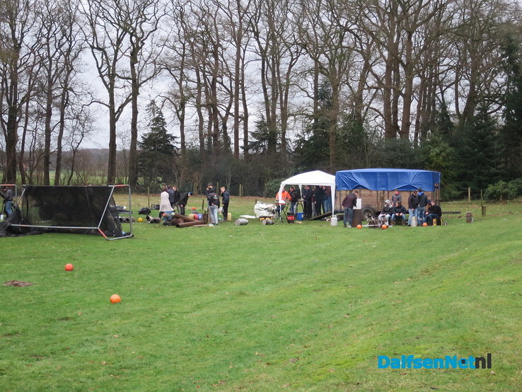 Ook in Hoonhorst wordt volop geschoten - Foto: Wim