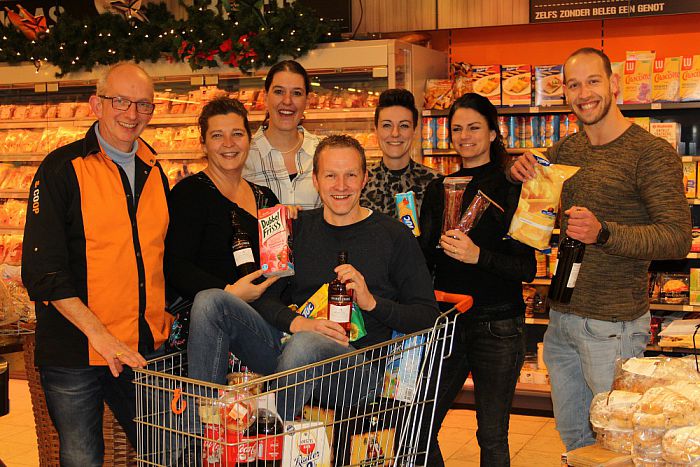 De winkelkar vol - Foto: Eigen geleverde foto