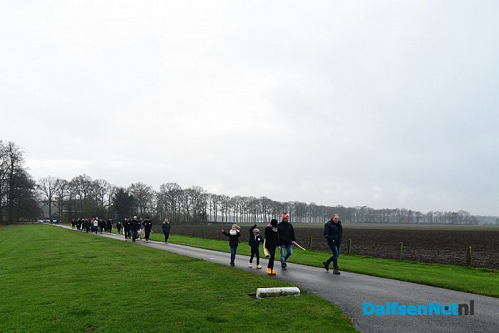 Eerste klanken midwinterhoornbloasers - Foto: Johan Bokma
