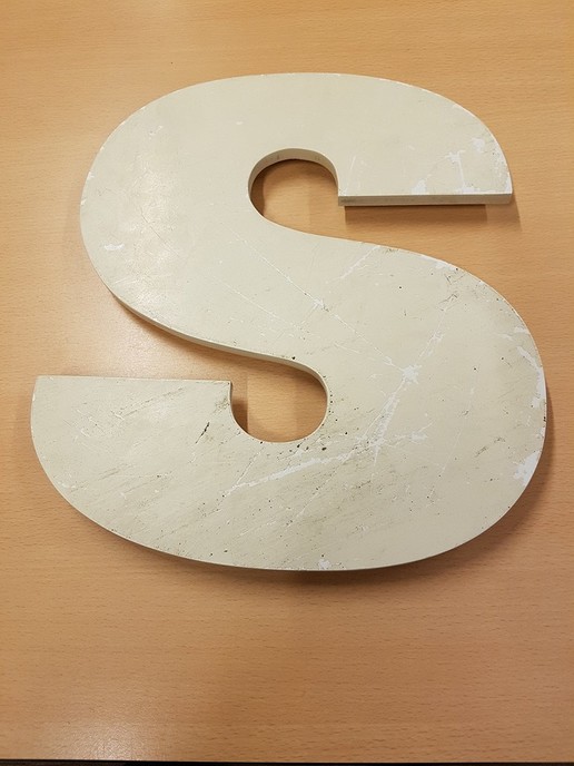 De letter S - Foto: Politie Vechtdal