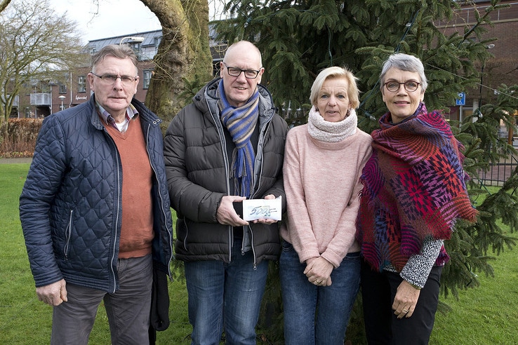 Eerste gift van 2018 voor Hospice al weer binnen - Foto: Geert Bistervels