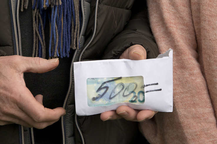 Eerste gift van 2018 voor Hospice al weer binnen - Foto: Geert Bistervels