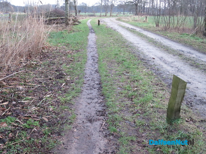 Slechte toestand fiets/voetpaden - Foto: Wim