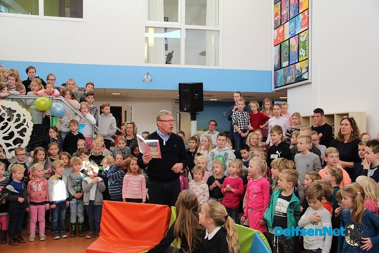 Leerrijke hal feestelijk geopend - Foto: Ingezonden foto