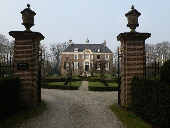 Wandelpaden rond huize Den Berg weer veilig